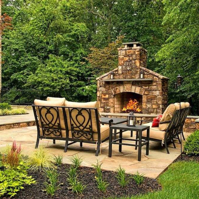 how much does it cost to build an outdoor fireplace