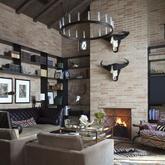 Isokern Magnum Fireplace installed in Customized wall in the Livingroom 