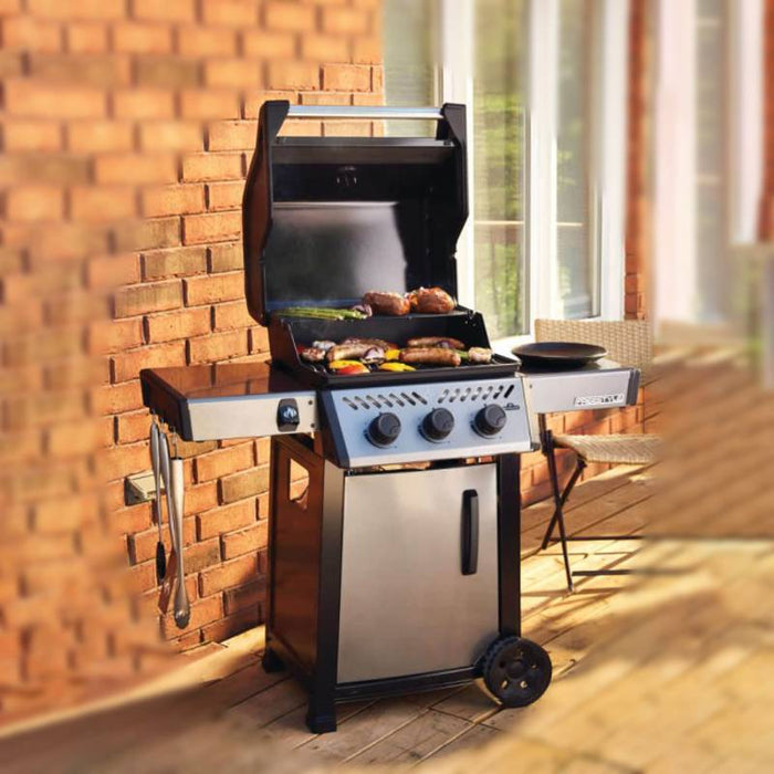 Napoleon Freestyle 365 Gas Grill Outdoor Grill Balcony