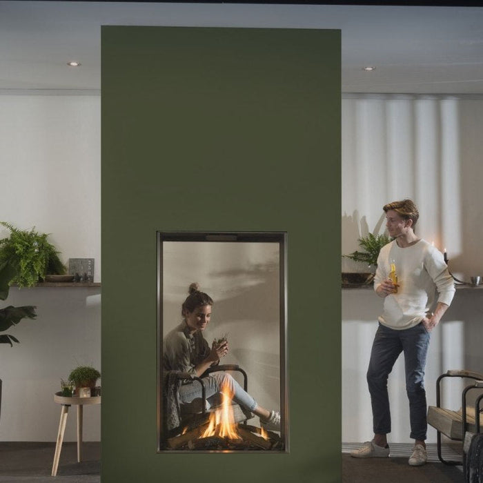 Sky Medium ST Outdoor installed at the covered hangout area with Double Burner with True-to-Nature Darker Wood Logs