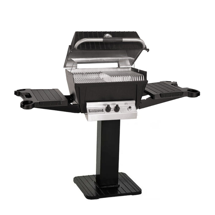 Broilmaster P4XF Super Premium Cast Aluminum Gas Grill Head with black solid surface side shelves and painted steel 26" patio post.
